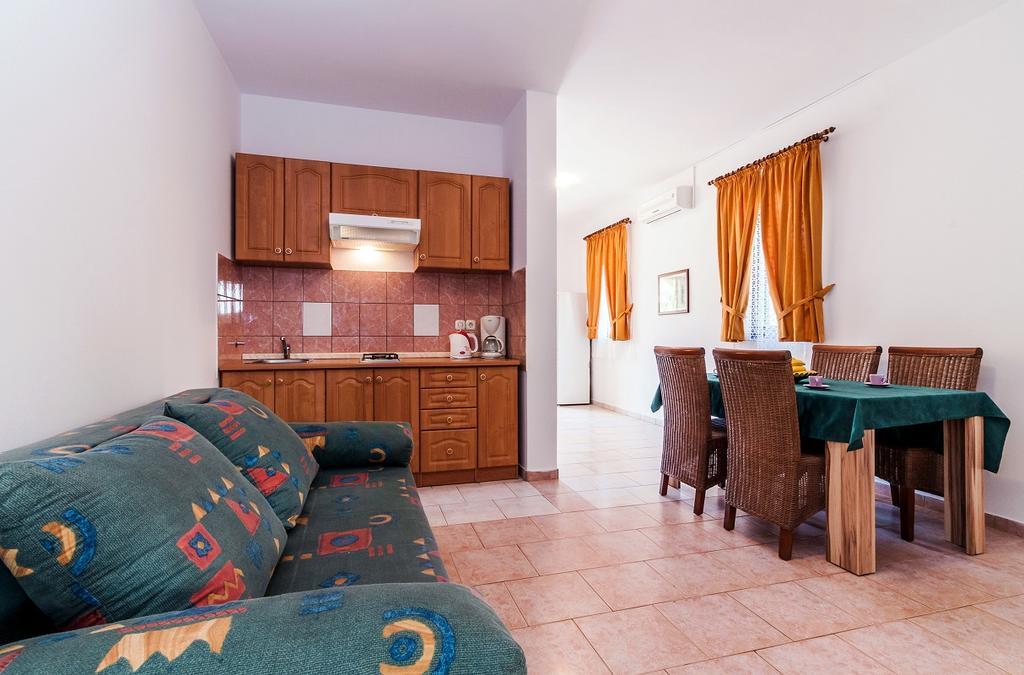 Villa Mare Apartments ヴィル エクステリア 写真