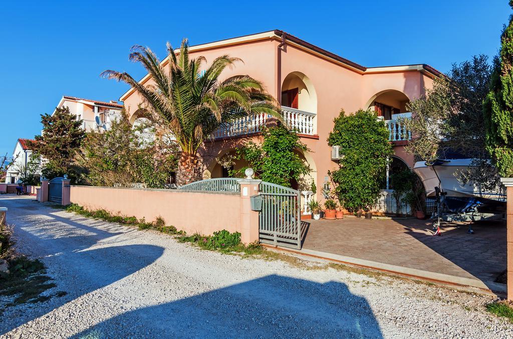 Villa Mare Apartments ヴィル エクステリア 写真